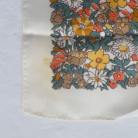 Vintage Liberty of London Silk Scarf - Autumn Floral Print with Original Package - Picture 14 of 14